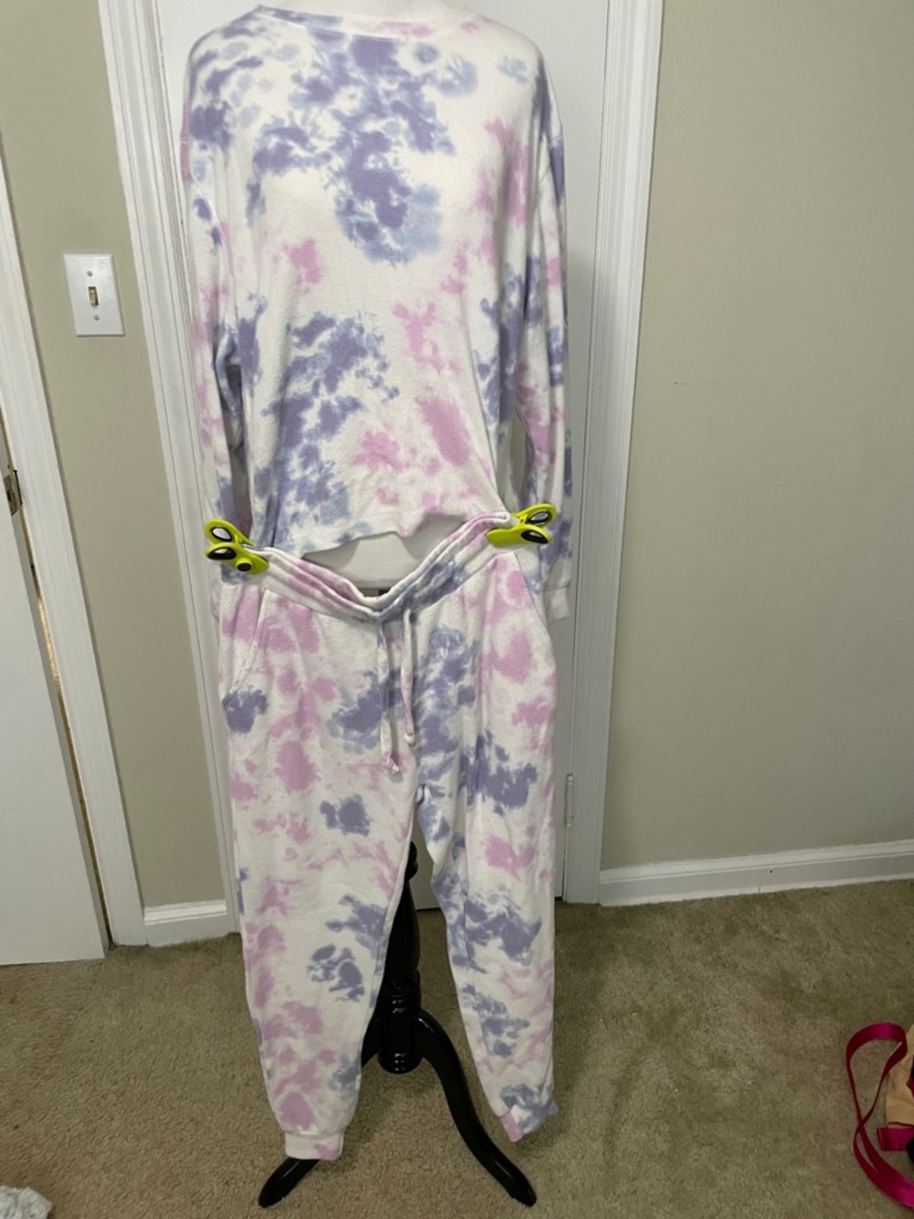 Ocean Drive Tie-Dye Pastel Pullover - Purple & Pink